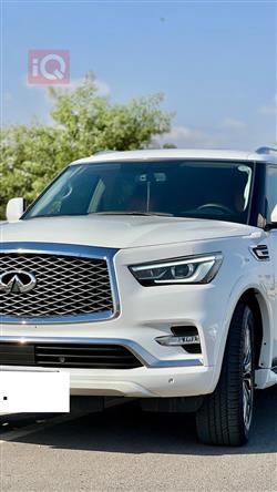 Infiniti QX80